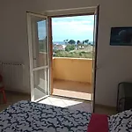Degli Angioini