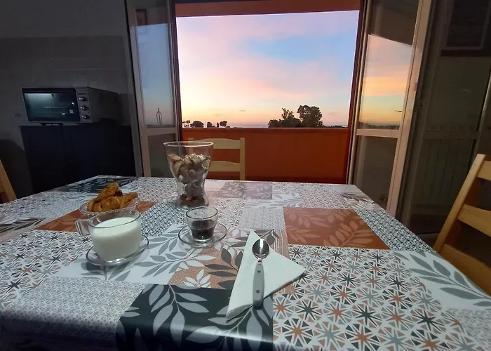 Degli Angioini * 卡鲁尼亚玛丽娜