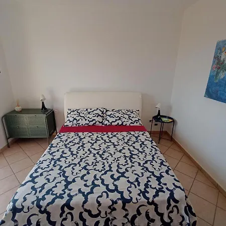 Degli Angioini *