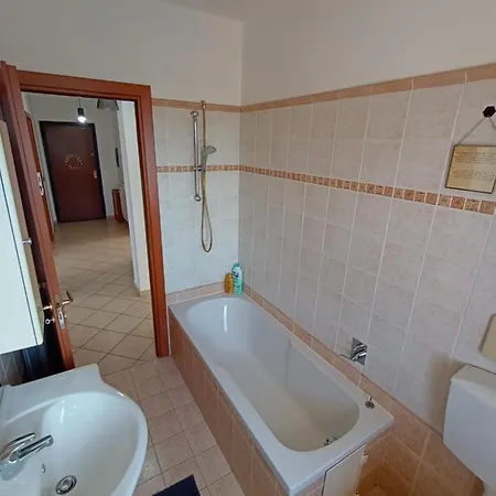 Degli Angioini Apartment