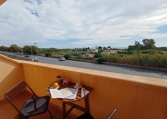 Degli Angioini Apartamento